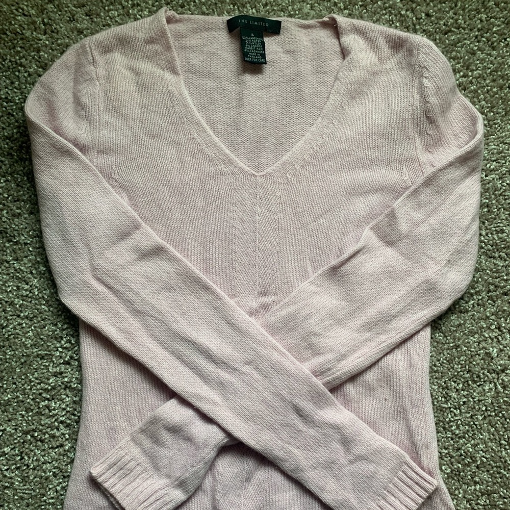 the limited v neck